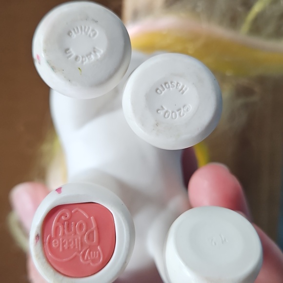 Vintage My Little Pony G3 GOLDEN DELICIOUS - Picture 3 of 4